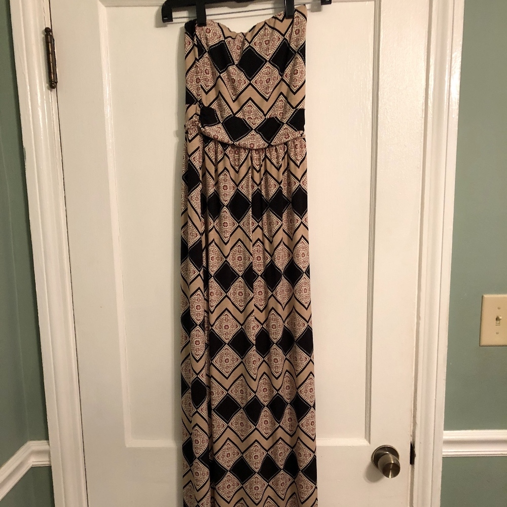Size Small knit maxi dress from Fabrik